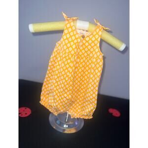 Carter’s Baby Girl Jumper 6M